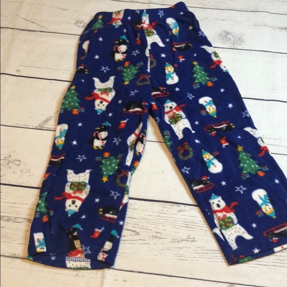 Cat & Jack baby boys christmas pajama set - Picture 8 of 13